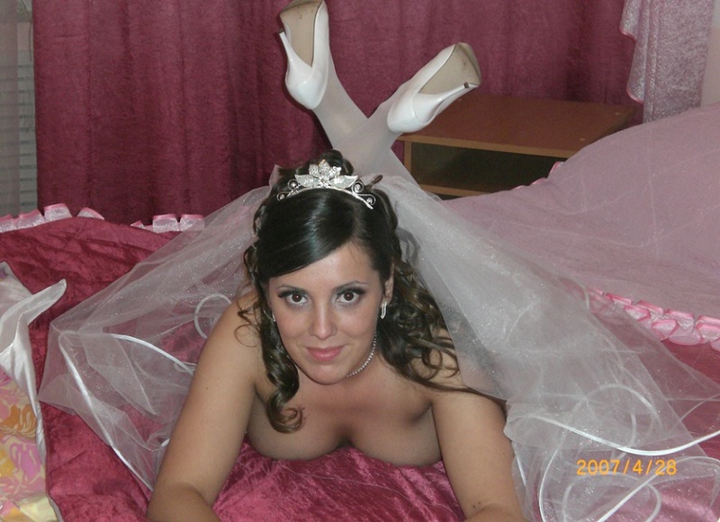 После свадьбы молодожены из Киева натрахались всласть 8 фото